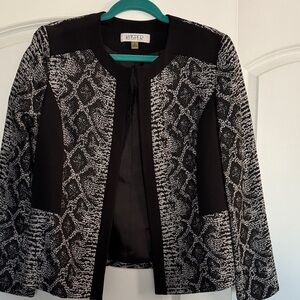 Kasper Women's Black and Gray Patterned Blazer